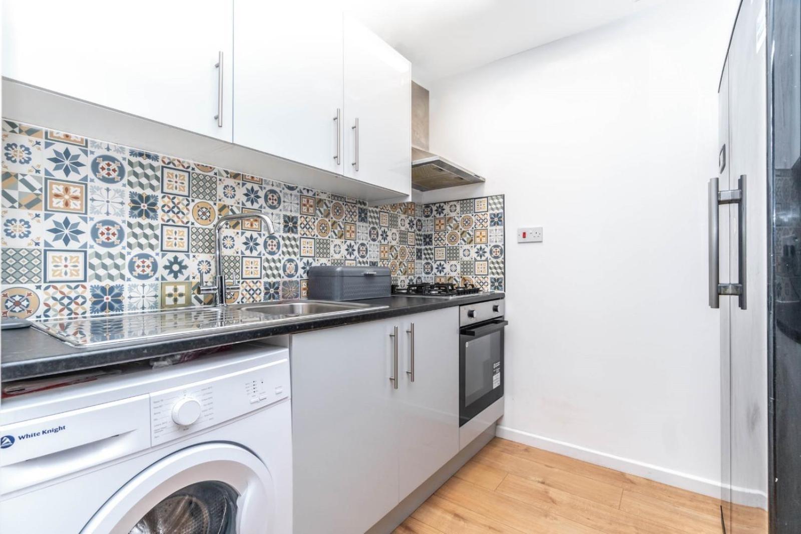 Bright Guest House In Hackney London Exteriör bild